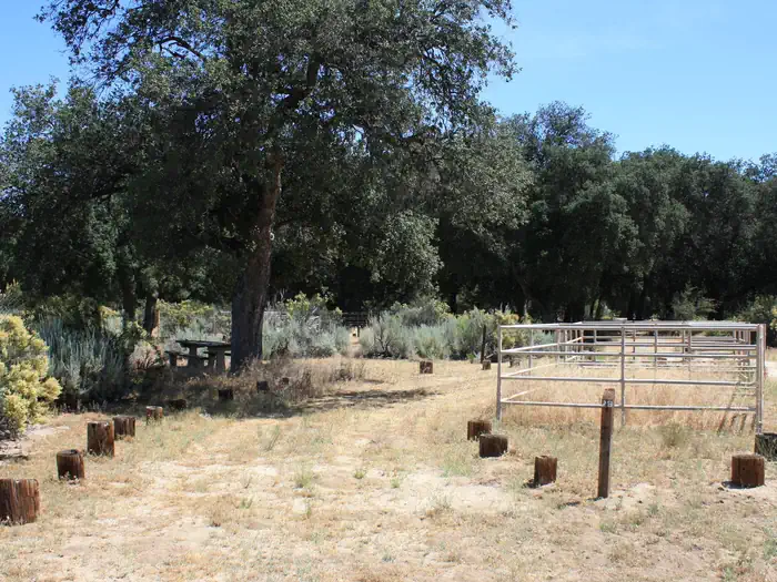 Boulder Oaks Campground