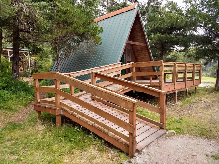 Sevenfathom Bay Cabin (2)