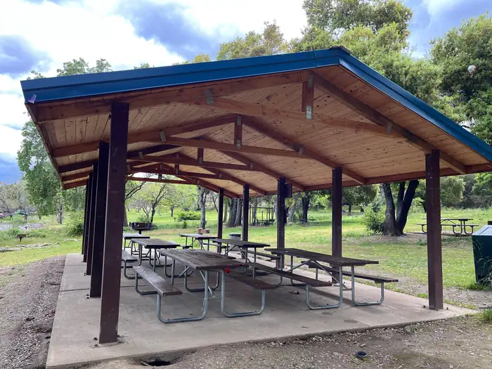 Pomo-A Shelter