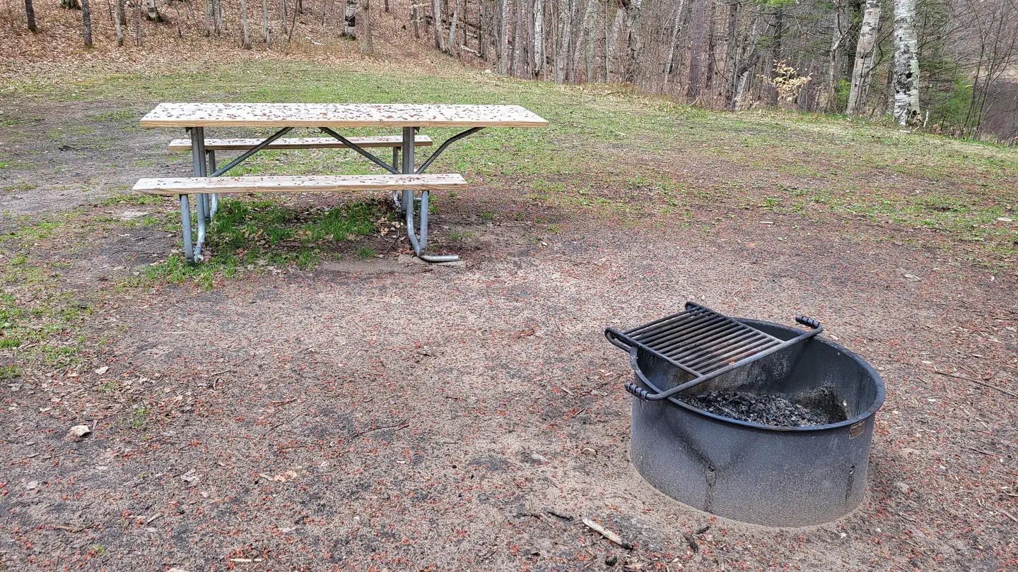 Carr Lake Campsite