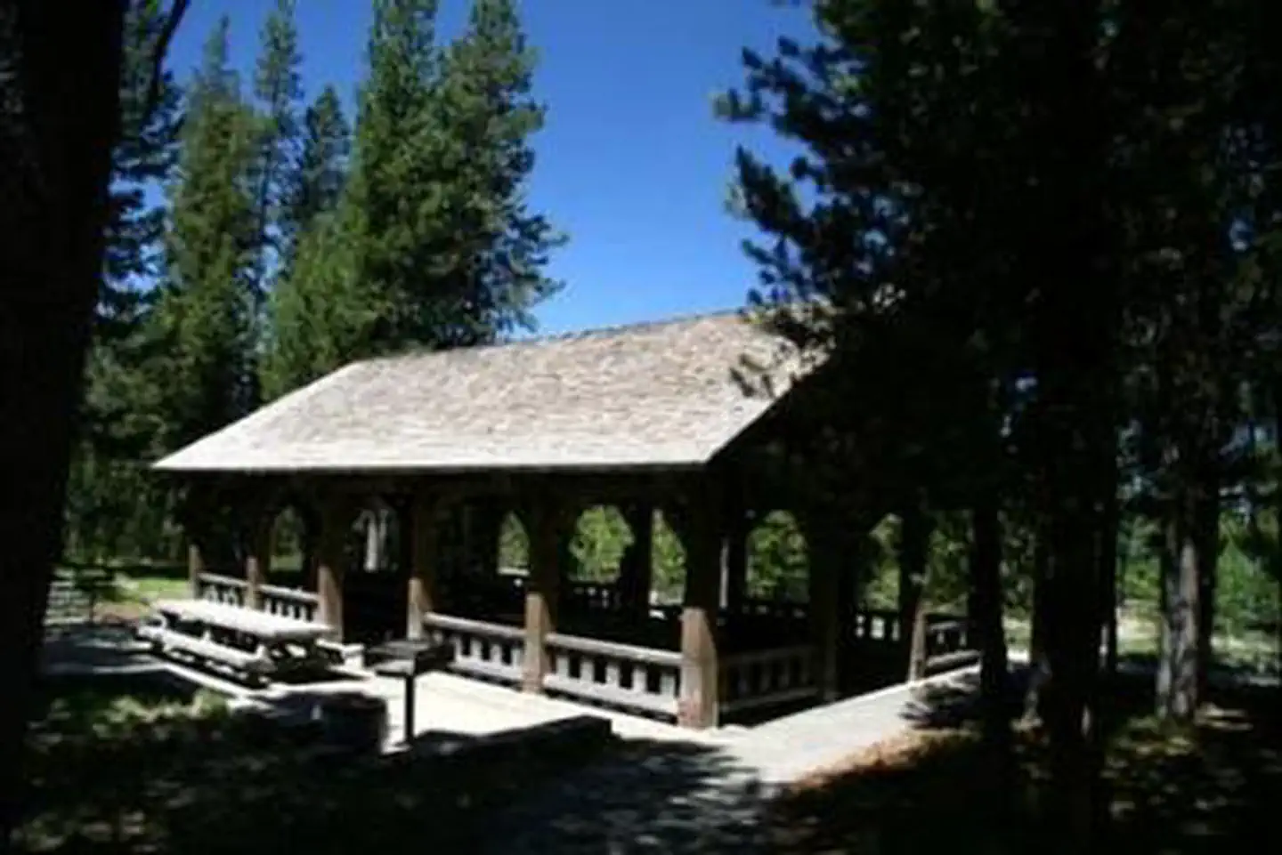 SOUTH SHORE PAVILION