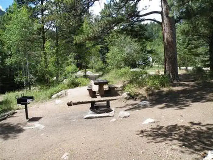 ST CHARLES CAMPGROUND - LAKE ISABEL