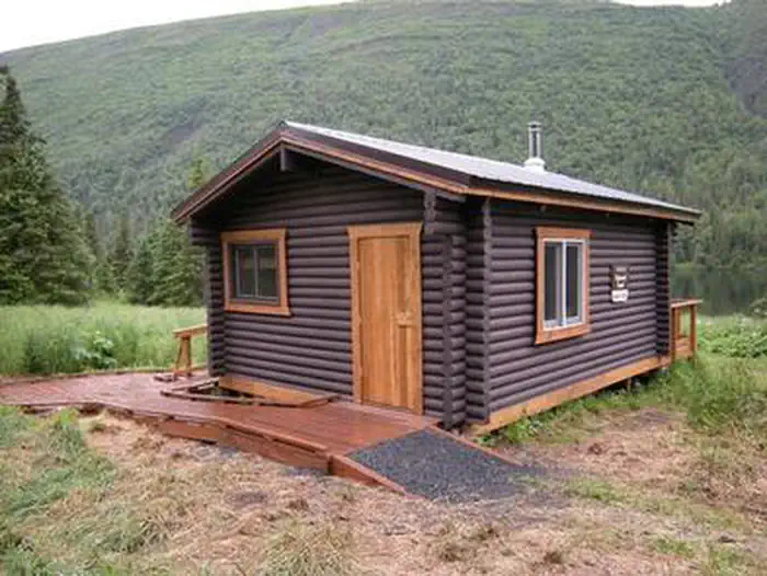BARBER CABIN3