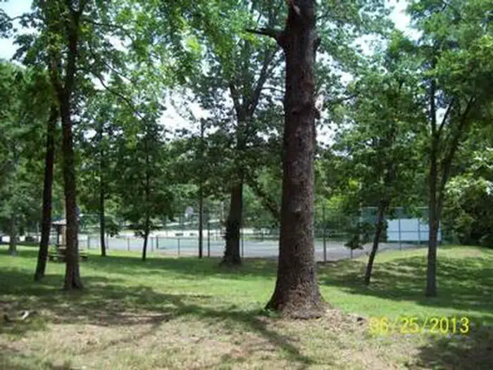 SHELL KNOB REC SITE PAVILION